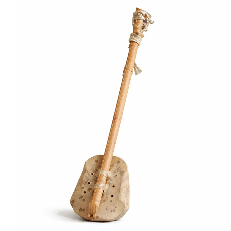 instrumento cordofone nefer egipcio